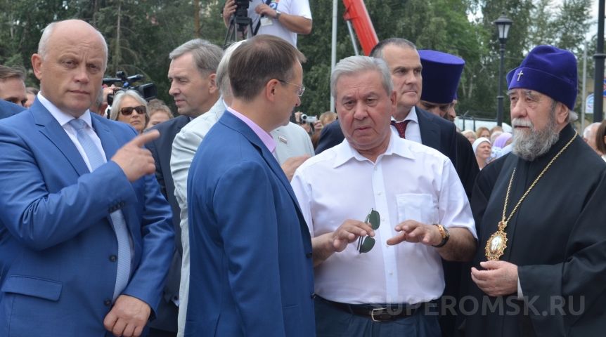 Кто в Омске губернатор? Кто в Омске губернатор?