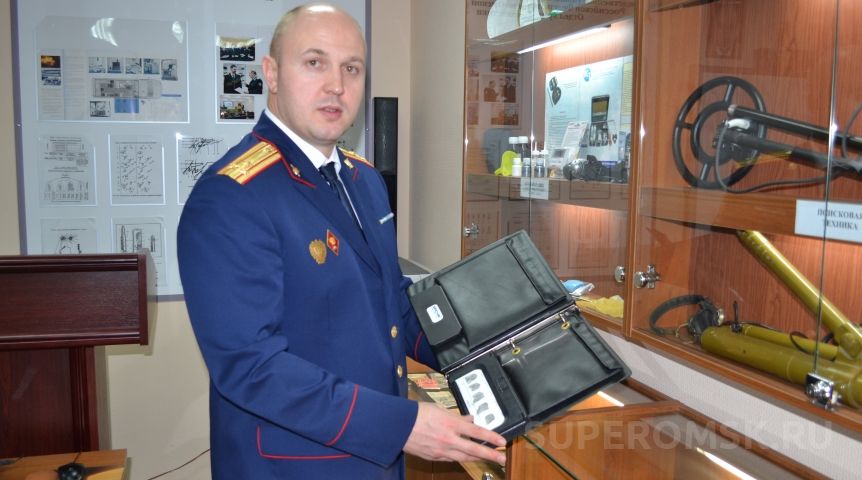 Начальник отдела криминалистики омского следственного комитета Иван Козлов: «В криминогенном плане Омск – это один из самых безопасных в Сибири городов» Начальник отдела криминалистики омского следственного комитета Иван Козлов: «В криминогенном плане Омск – это один из самых безопасных в Сибири городов»