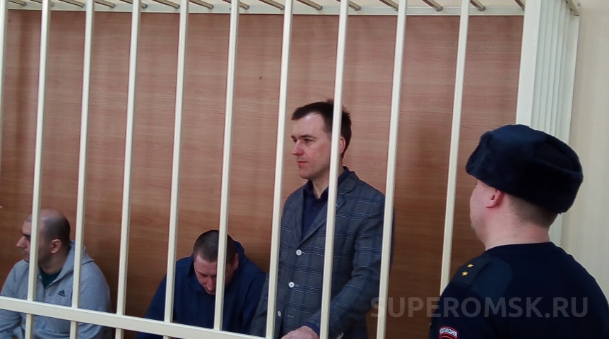 Адвокат осужденного за «обналичку» омского банкира Мацелевича подтвердил его выход на свободу Адвокат осужденного за «обналичку» омского банкира Мацелевича подтвердил его выход на свободу
