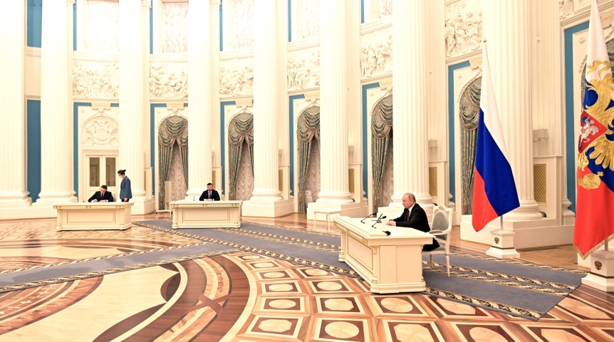 Власть Полный текст обращения Владимира Путина по признанию независимости ДНР и ЛНР