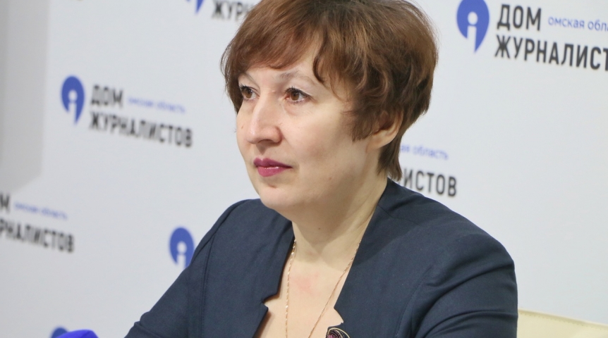 Омичам назвали причины отказа в выплате на детей от 3 до 7 лет