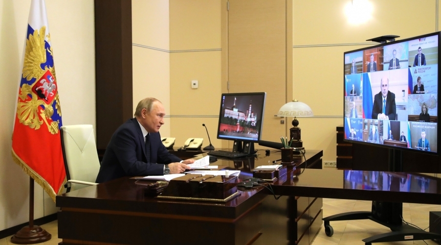 Владимир Путин дал поручение по новым условиям льготной ипотеки