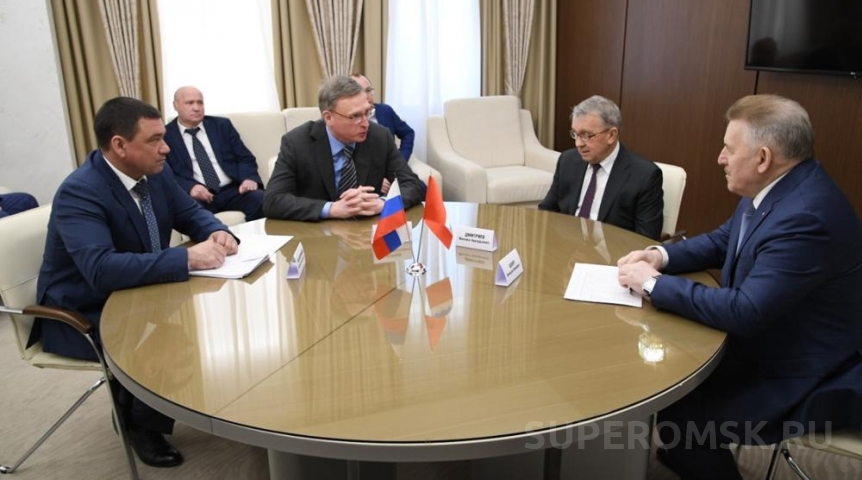 Омский губернатор Бурков предложил установить отсрочку от армии молодым оборонщикам Омский губернатор Бурков предложил установить отсрочку от армии молодым оборонщикам