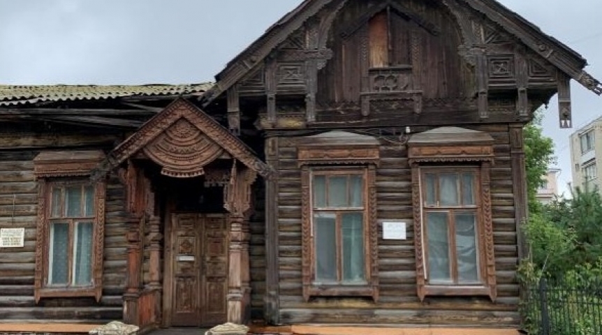 Город Запланировано «аутентичное» воссоздание деревянного особняка-музея в центре Омска