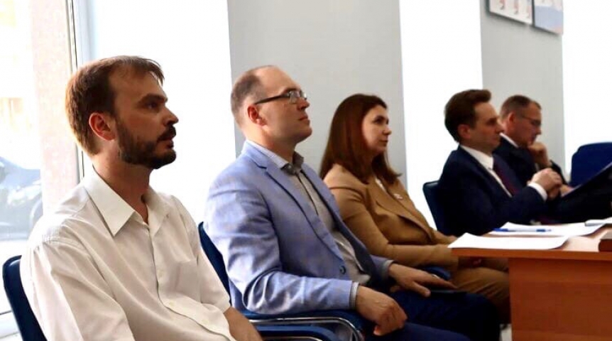 Активист городского отделения ЕР Павел Корольков: «У молодежи в Омске довольно богатый выбор вакансий» Активист городского отделения ЕР Павел Корольков: «У молодежи в Омске довольно богатый выбор вакансий»