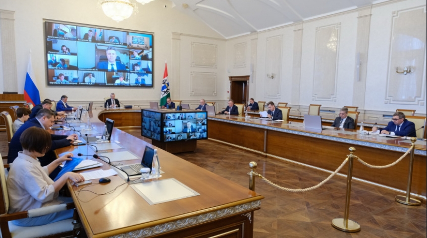 Власть Правительством Новосибирской области утверждена программа содействия занятости молодежи до 2030 года