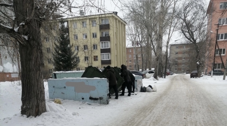 Общество В Омской области стремительно выросло число бедных