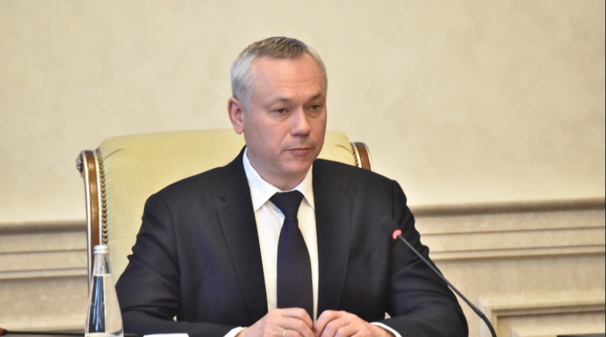 Глава Новосибирской области поздравил новосибирских выпускников-медалистов на губернаторском приеме Глава Новосибирской области поздравил новосибирских выпускников-медалистов на губернаторском приеме