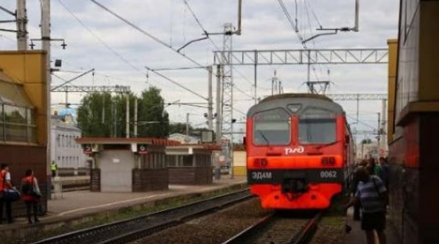 На электричке за 15 минут: удобные способы проезда на авиашоу в Новосибирске