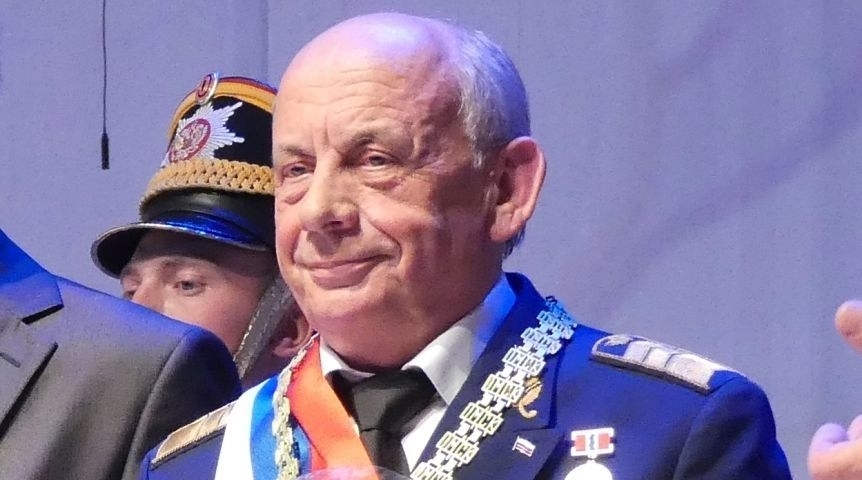 «СуперОмск» поздравляет Анатолия Якуша с днем рождения «СуперОмск» поздравляет Анатолия Якуша с днем рождения