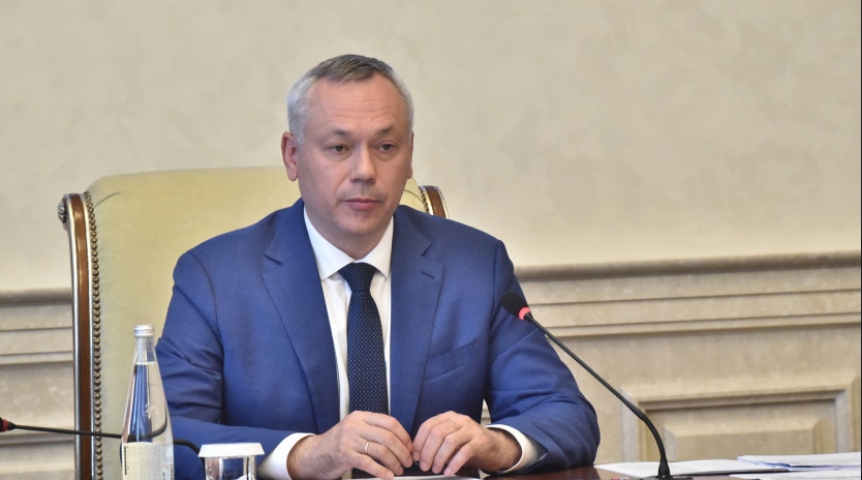 Андрей Травников поручил реализовать в срок весь объем строительных программ