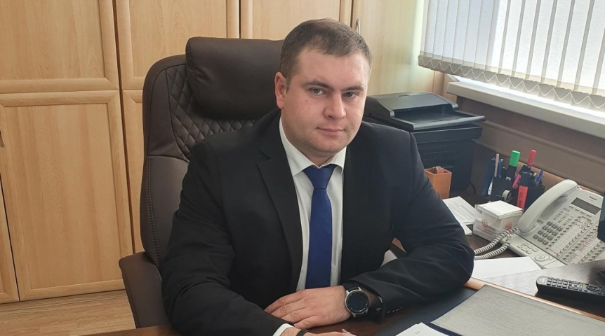 Владимира Шнипко стал министром энергетики и жилищно-коммунального комплекса Омской области Владимира Шнипко стал министром энергетики и жилищно-коммунального комплекса Омской области