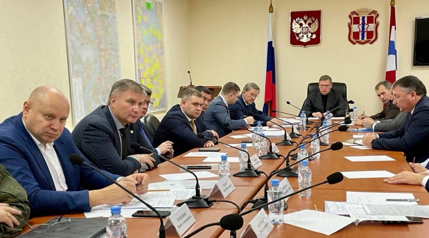 Власть Губернатор Бурков определил выплаты мобилизованным в Омске и области