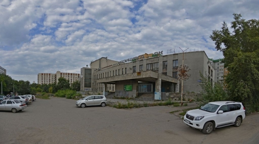 Определена цена продажи обветшавшего омского экс-кинотеатра «Сатурн»