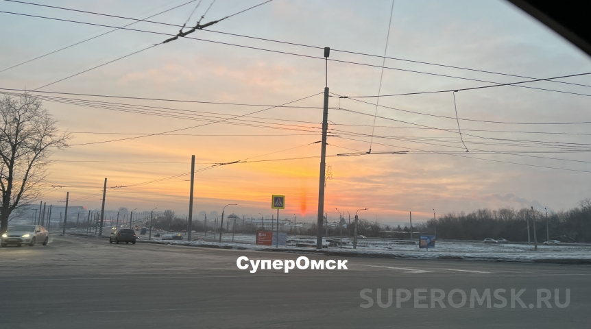 Общество В Омске замечено аномальное явление