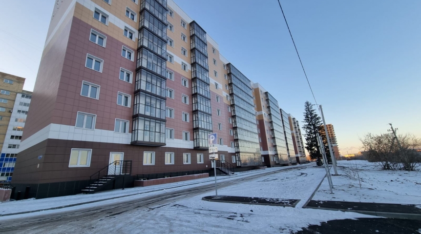 На Левом берегу Омска построили новый дом На Левом берегу Омска построили новый дом