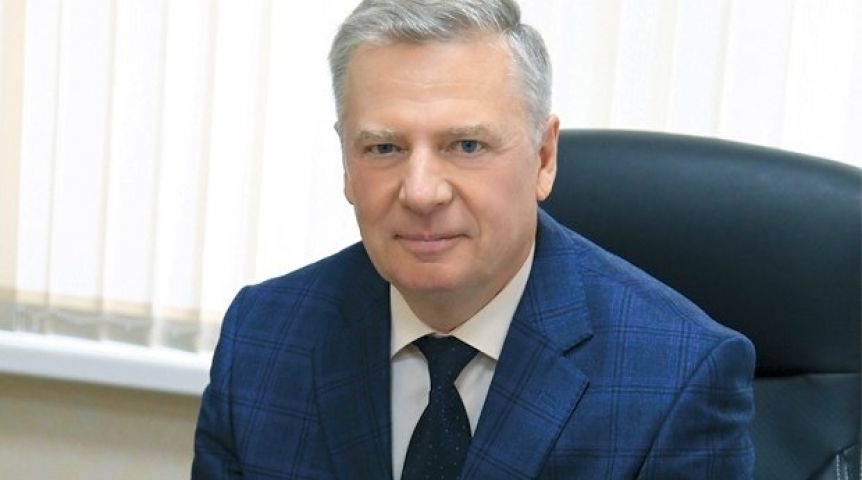 Владимир Гам раскрыл подробности о новой академии в Омске Владимир Гам раскрыл подробности о новой академии в Омске