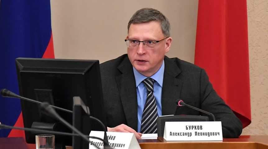 Губернатор Александр Бурков поручил омским муниципалитетам усилить работу по профилактике пожаров Губернатор Александр Бурков поручил омским муниципалитетам усилить работу по профилактике пожаров