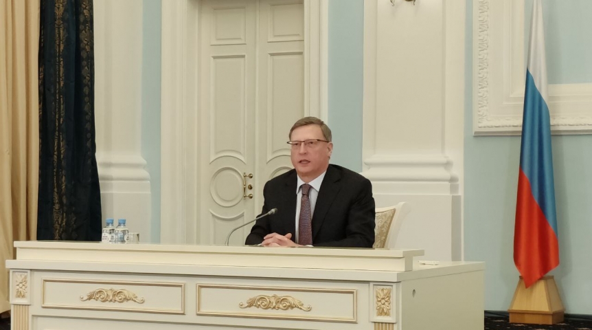 Экономика Александр Бурков рассказал про появление в Омске рынка с дешевыми овощами и фруктами