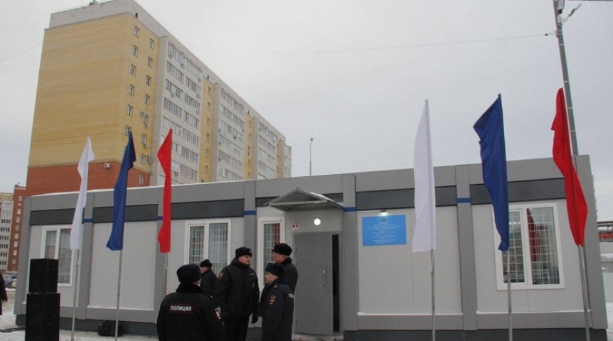 Общество В микрорайоне Прибрежный Омска построили участковый пункт полиции № 7