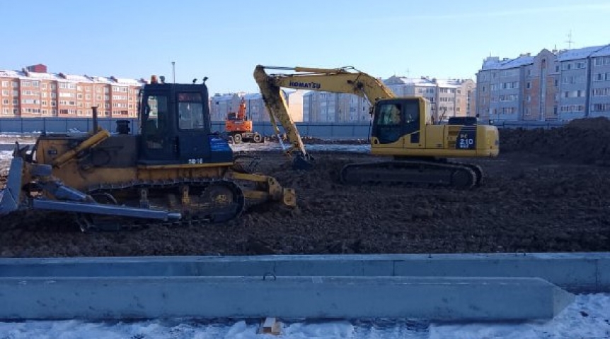 В микрорайоне под Омском начали строительство школы В микрорайоне под Омском начали строительство школы