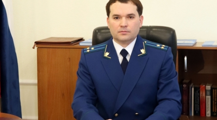 На посту зампрокурора Омской области утвердили выходца из Тюмени Попова На посту зампрокурора Омской области утвердили выходца из Тюмени Попова