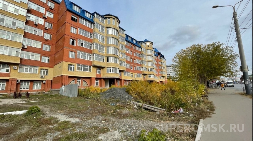 В Омске ищут подрядчика для знаменитого долгостроя в центре города