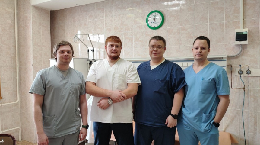 Омские травматологи-ортопеды поставили на ноги четырехлетнего ребенка с тяжелейшей травмой Омские травматологи-ортопеды поставили на ноги четырехлетнего ребенка с тяжелейшей травмой