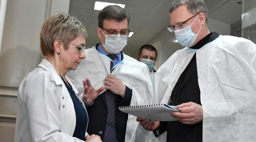 Омский губернатор Бурков оценил усовершенствование кардиологической помощи жителям региона