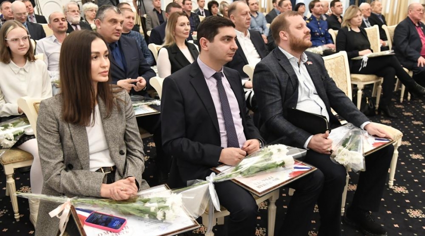 Омского регоператора наградили почетной грамотой за помощь мобилизованным Омского регоператора наградили почетной грамотой за помощь мобилизованным