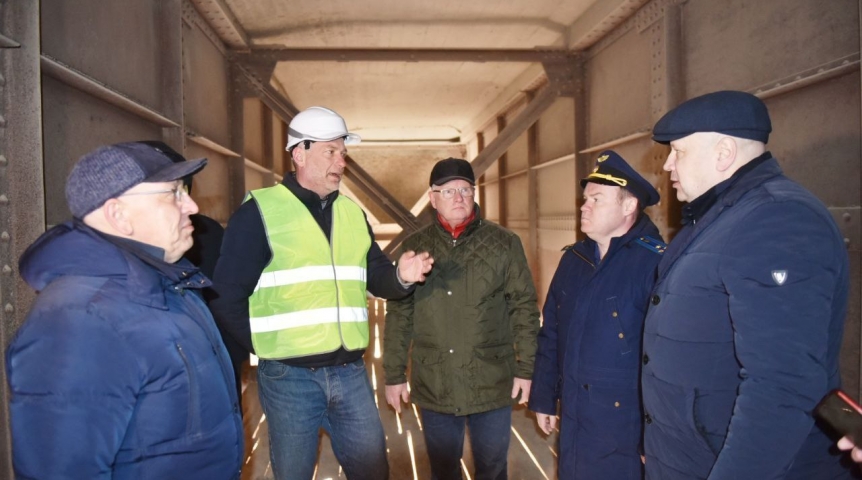 Спикер горсовета Корбут заявил о результатах проверок знаковых строек в Омске Спикер горсовета Корбут заявил о результатах проверок знаковых строек в Омске