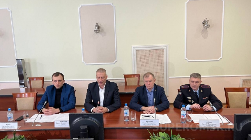 Общество Число рабочих на Ленинградском мосту в Омске обещали к лету увеличить в 4 раза