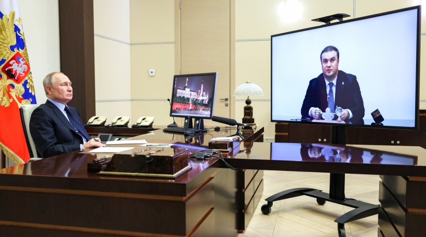 Врио губернатора Хоценко представит в Омске полпред президента в СФО Серышев Врио губернатора Хоценко представит в Омске полпред президента в СФО Серышев