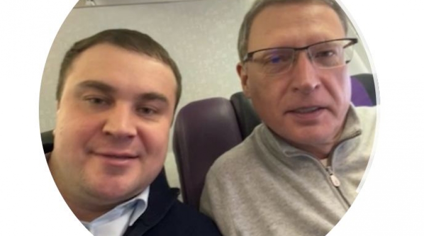 Хоценко и Бурков вдвоем вылетели в Омск