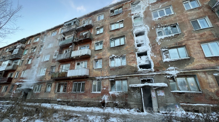 Новости недвижимости Начат процесс расселения ледяного и парового дома в Нефтяниках Омска