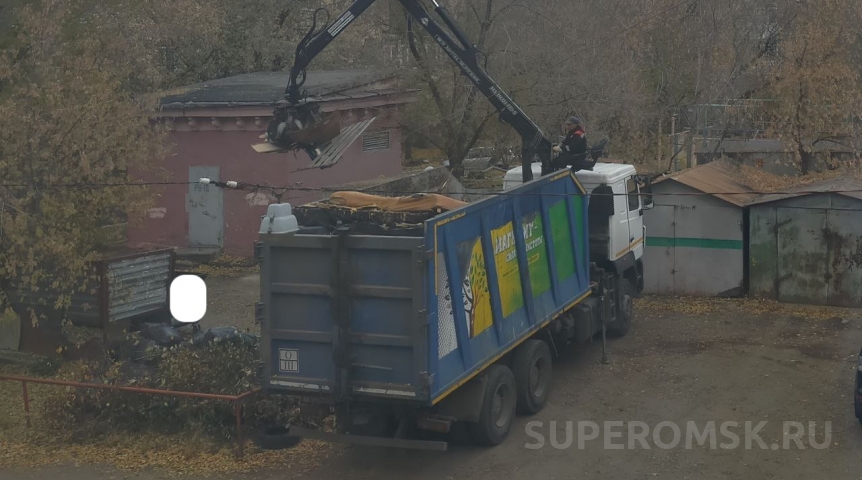 Власть Власти заявили о круглосуточном вывозе мусора из Омска