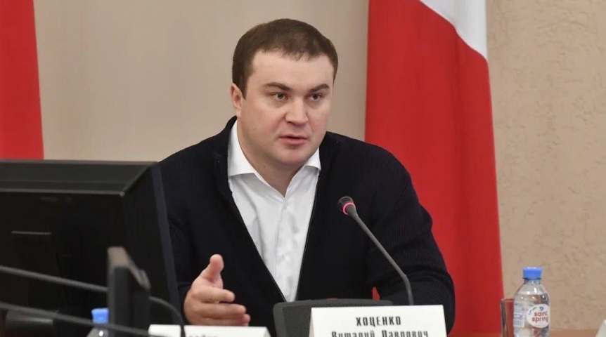 Новости политики Виталий Хоценко на первом заседании с членами омского правительства анонсировал работу по субботам