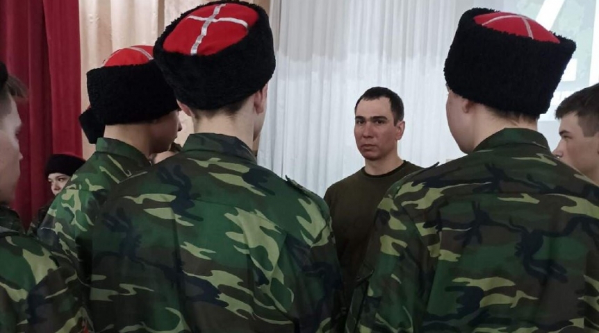 Общество Участник СВО поблагодарил омских студентов за письма на фронт