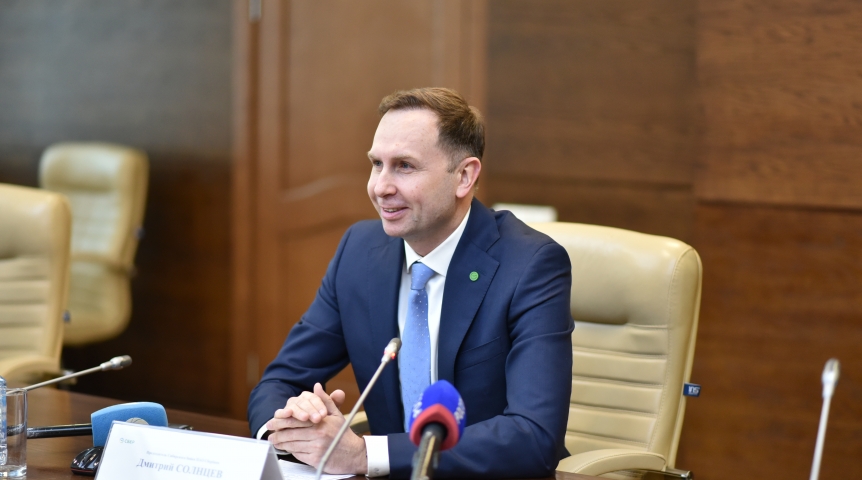 Глава Сибирского Сбера Дмитрий Солнцев подвел итоги работы в 1 квартале 2023 года Глава Сибирского Сбера Дмитрий Солнцев подвел итоги работы в 1 квартале 2023 года