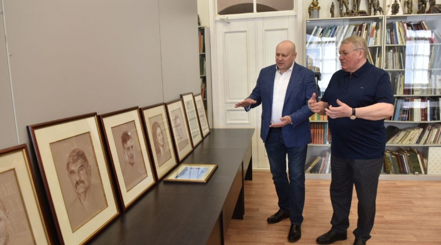 Мэр Омска Шелест сообщил о ходе реализации проекта «Аллея олимпийских чемпионов»