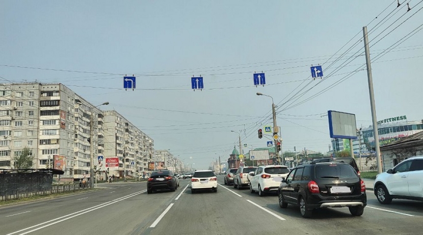 В Омске увеличили количество полос на популярном перекрестке В Омске увеличили количество полос на популярном перекрестке