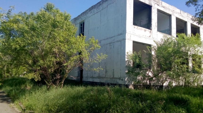 Под Омском здание школы готовы передать в частные руки