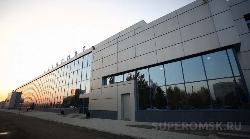 Омский аэропорт составил рейтинг пунктуальности авиакомпаний