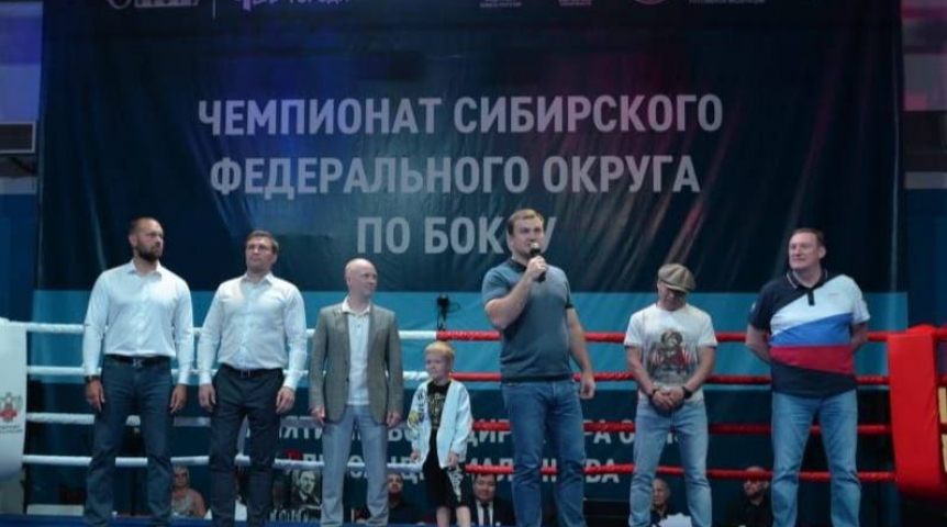 Омские спортсмены триумфально выступили на чемпионате СФО по боксу Омские спортсмены триумфально выступили на чемпионате СФО по боксу