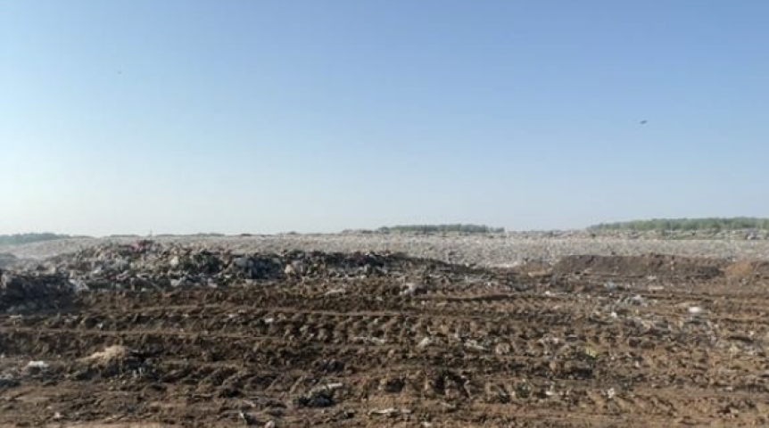 Общество В Калачинске пожар на мусорном полигоне потушили за несколько часов
