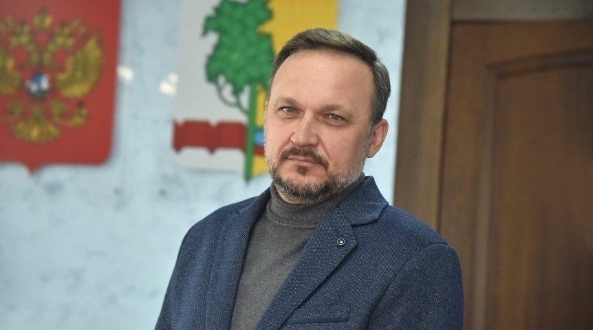 Важное Геннадий Долматов сообщил о реализации социальных инициатив жителей Омского района