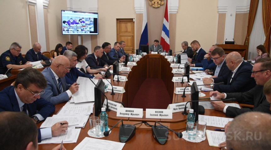Власть Виталий Хоценко дал старт структурным изменениям в правительстве Омской области?