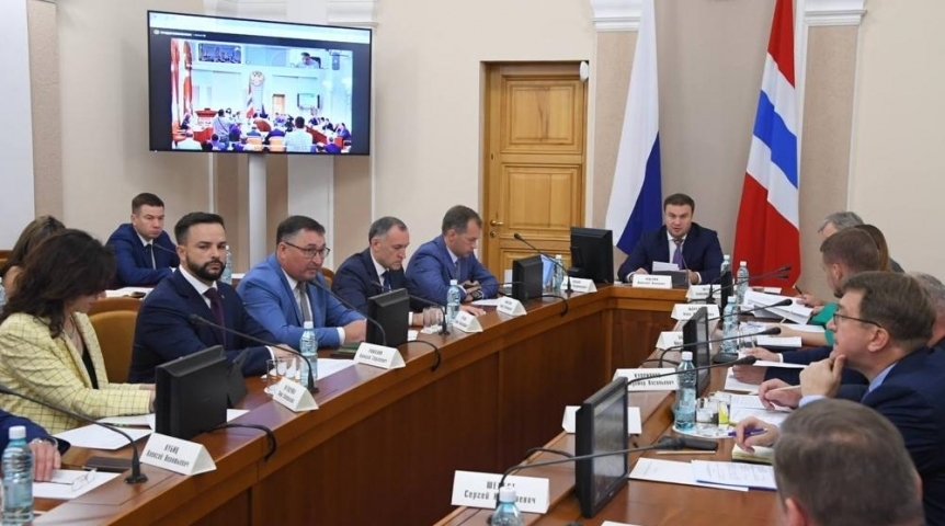Власть Виталий Хоценко сообщил о громком назначении в правительстве Омской области