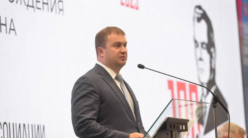 Власть Виталий Хоценко представил омскому Совету муниципальных образований программу развития региона