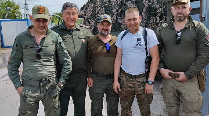 Геннадий Долматов рассказал о помощи Омского района участникам спецоперации и их семьям Геннадий Долматов рассказал о помощи Омского района участникам спецоперации и их семьям